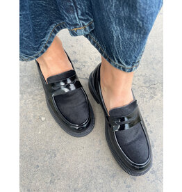 Ateliers Ateliers - Kendra Loafer (Black Naplack)