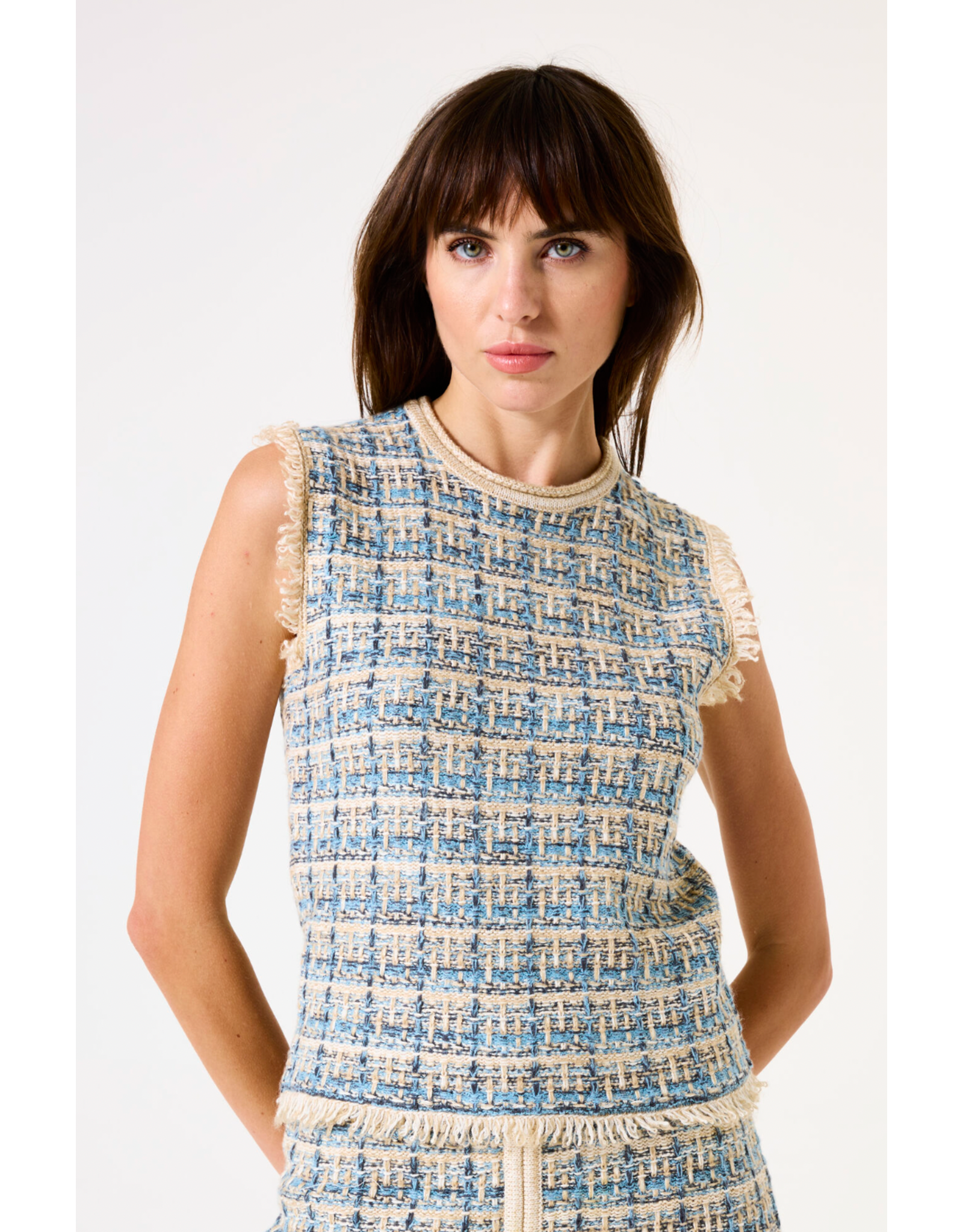 Garcia Garcia - Tweed Vest ((Whitecap/Blue/Gold/Beige)
