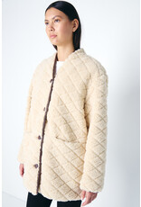 ICHI ICHI - Solava Quilted Sherpa Coat (Fog)