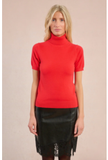 Molly Bracken Molly Bracken - Short Sleeve Turtleneck Sweater (Red)