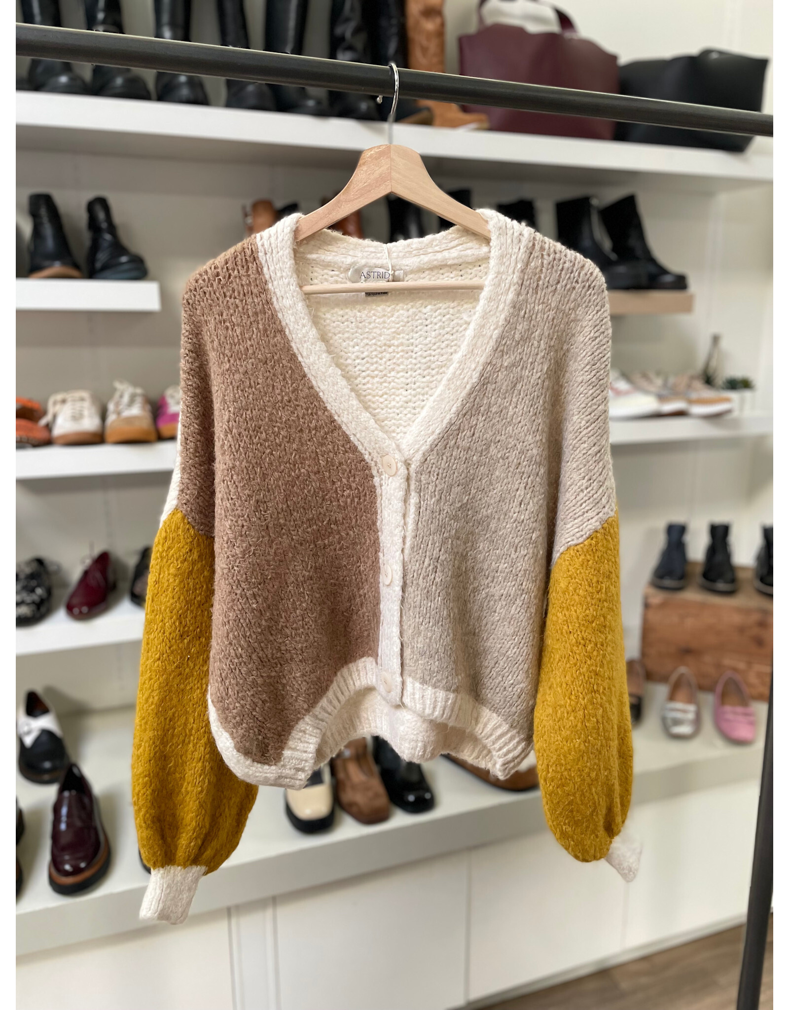 Astrid Astrid - Cardigan (Tobacco)