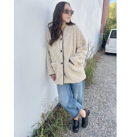 ICHI ICHI - Solava Quilted Sherpa Coat (Fog)