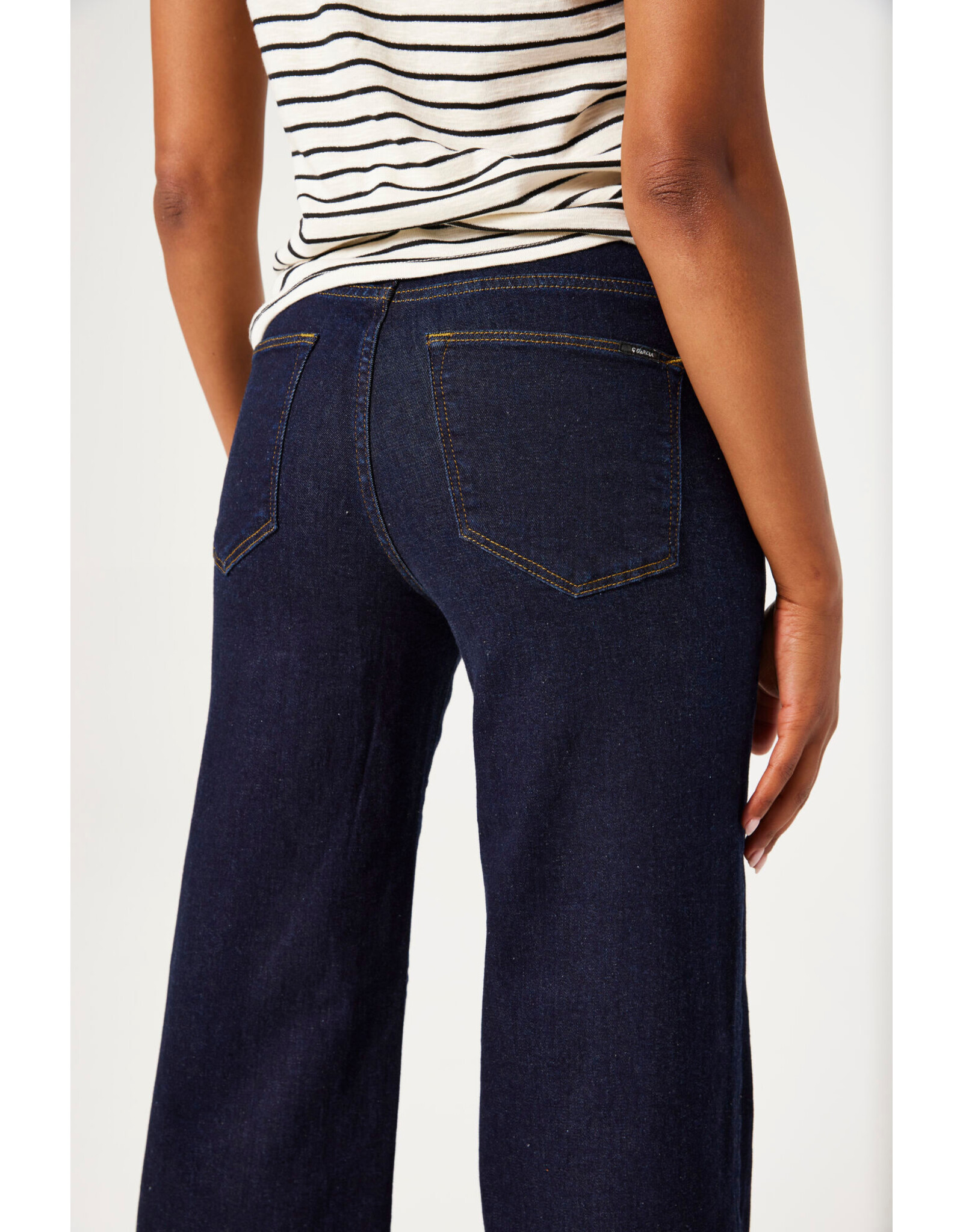 Garcia Garcia - Celia 249 Wide Leg Jean (Deep Indigo Blue)