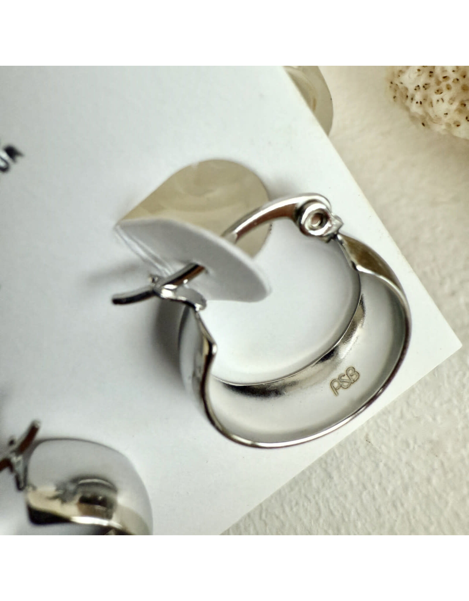 Pika & Bear Pika & Bear - "Sybil" 18mm Hoop Earrings