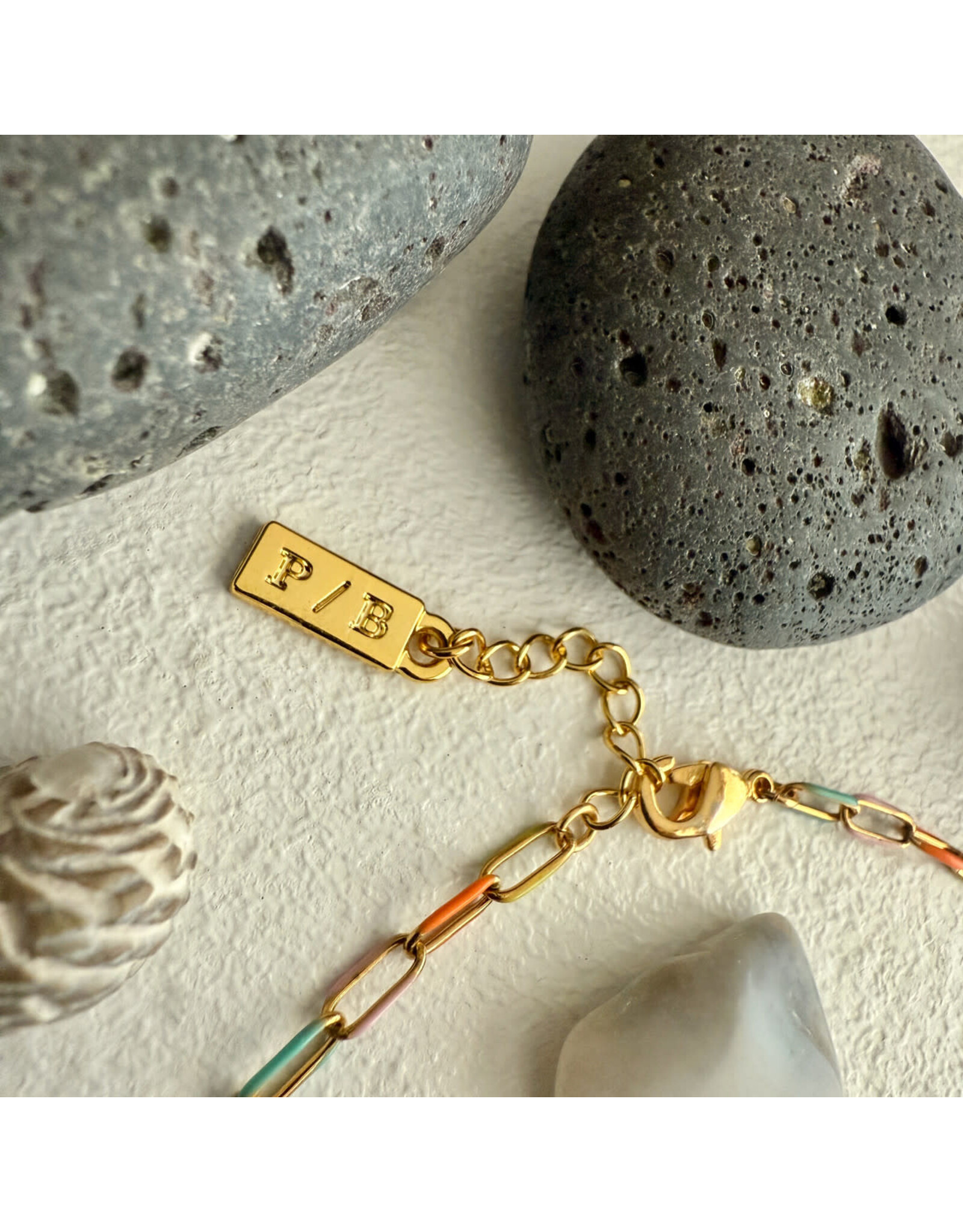 Pika & Bear Pika & Bear - "Bayside" Paperclip Chain Bracelet in Enamel & Gold