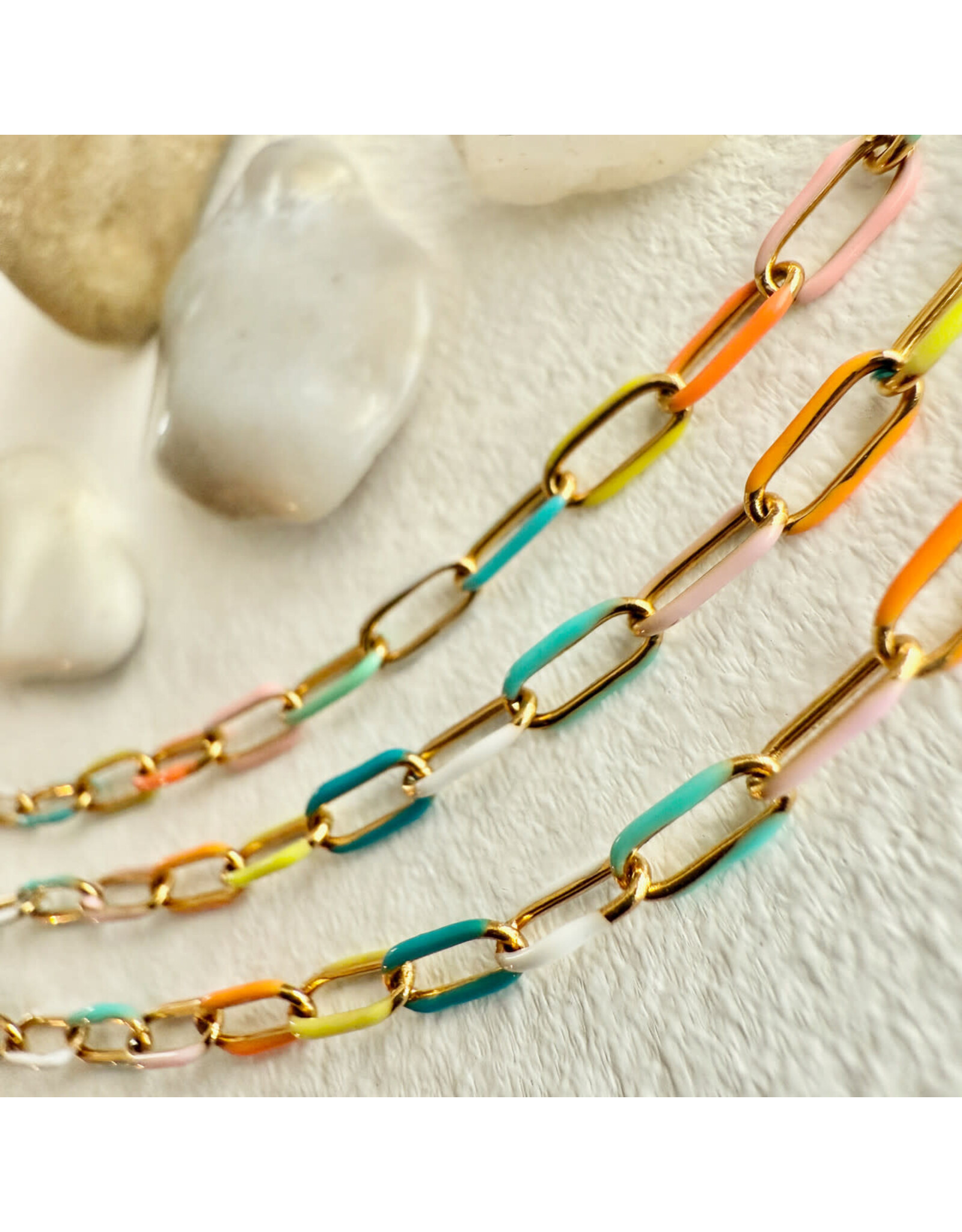 Pika & Bear Pika & Bear - "Bayside" Paperclip Chain Bracelet in Enamel & Gold