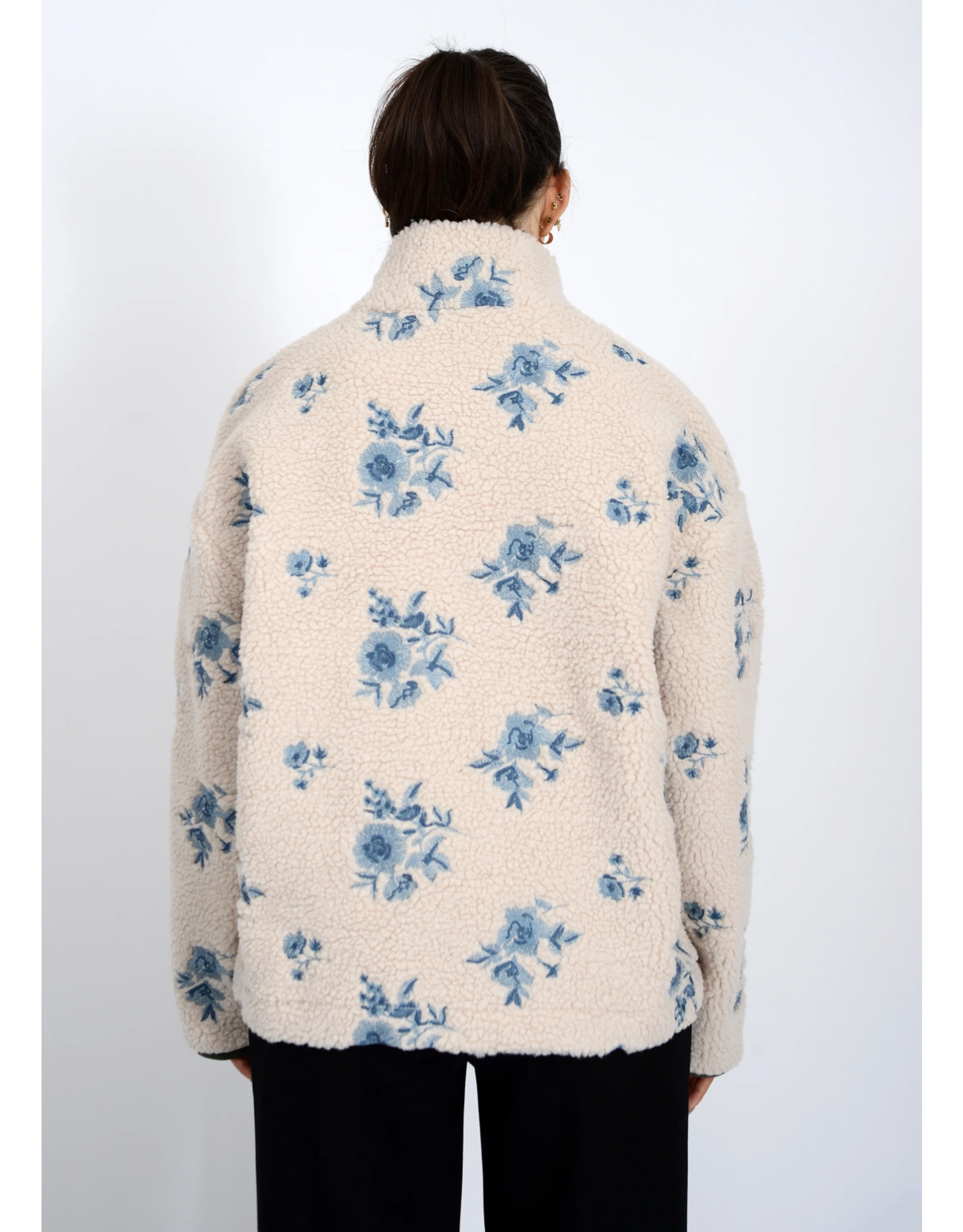 RD Style RD Style - Poppy Mock Neck (Cream Blue)