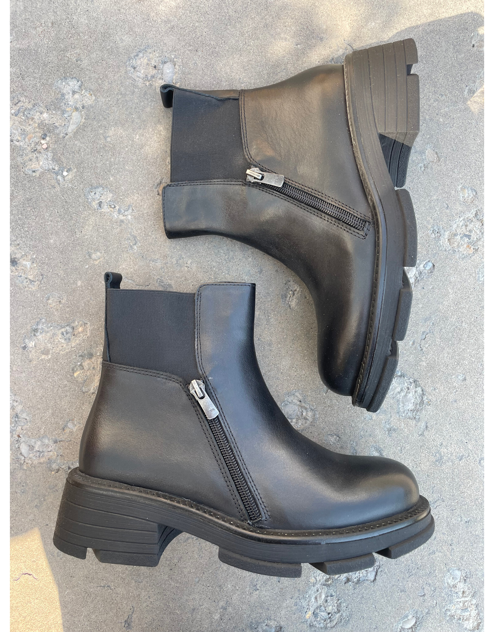 Miz Mooz Miz Mooz - Amore (Black)