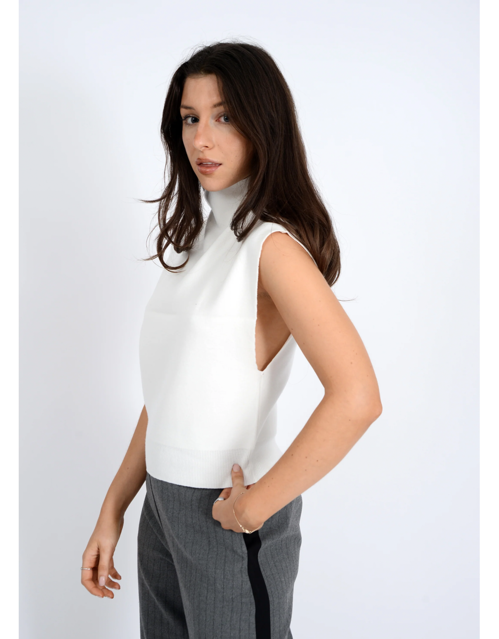 RD Style RD Style - Selby Sleeveless Funnel Neck Top (Winter White)