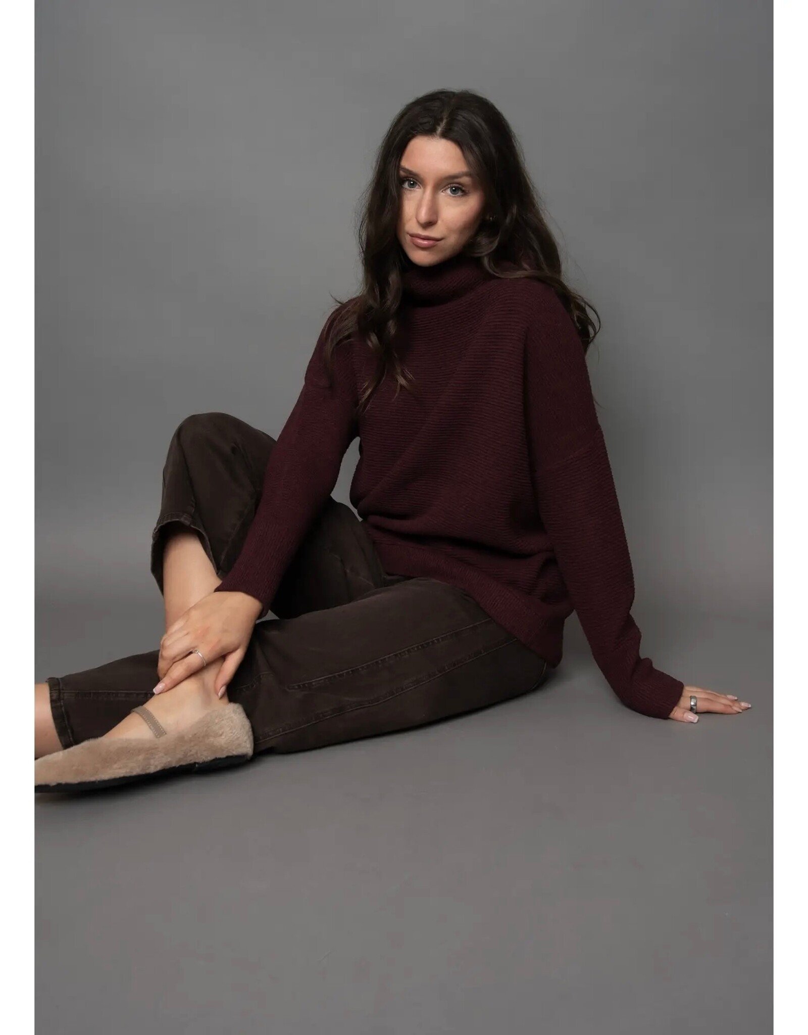 RD Style RD Style - Nancy Ottoman Mock Neck Sweater (Dark Walnut)