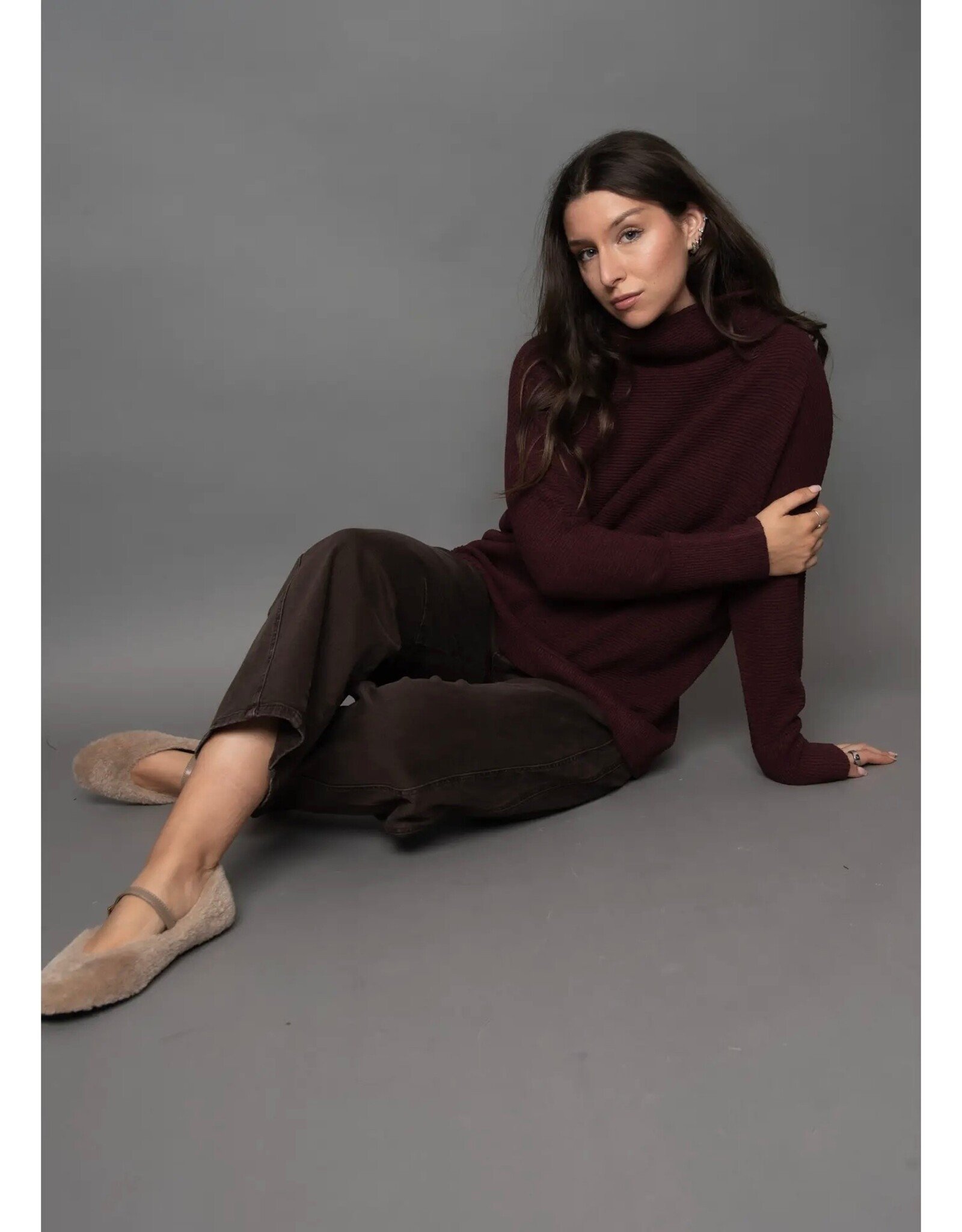 RD Style RD Style - Nancy Ottoman Mock Neck Sweater (Dark Walnut)