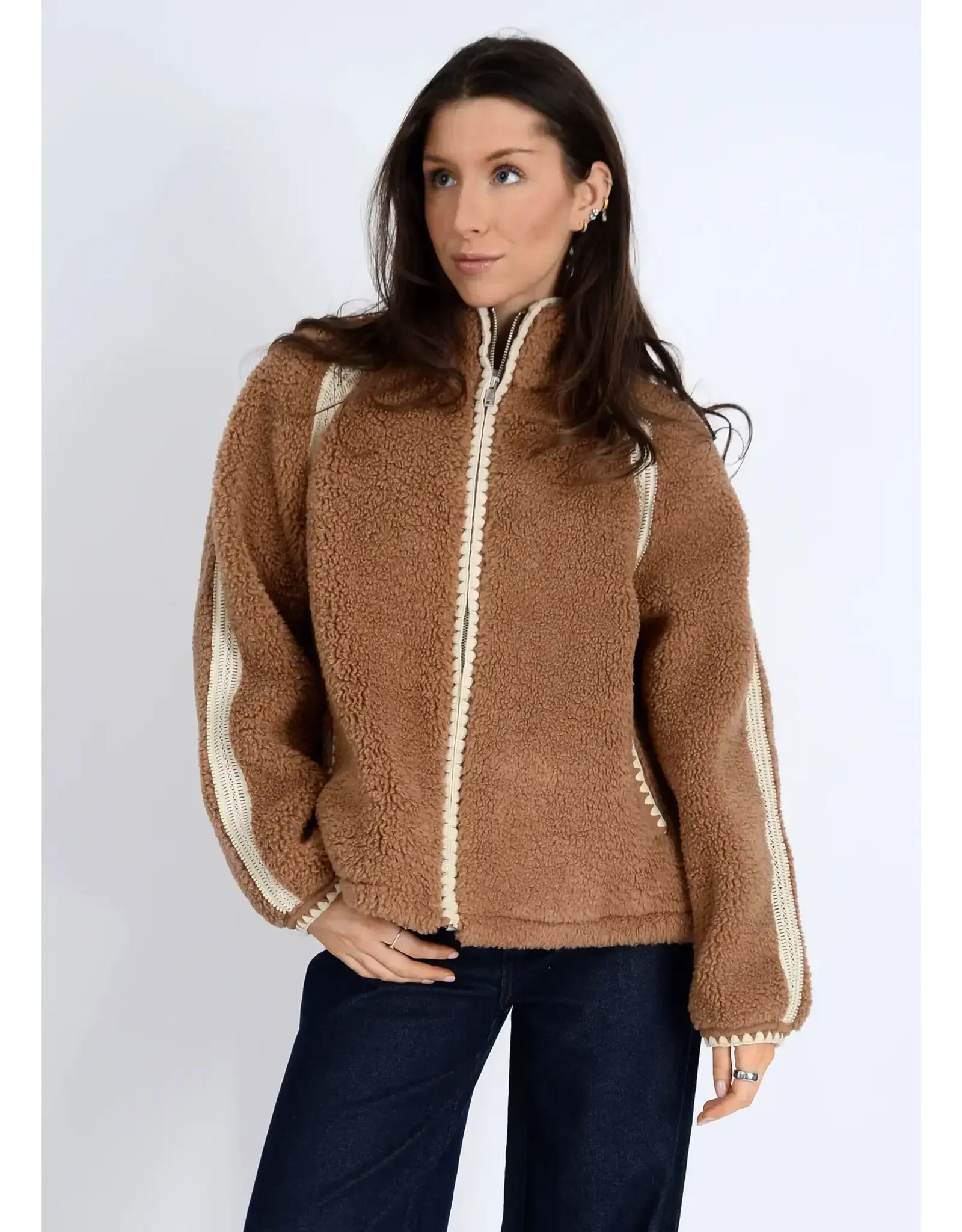 RD Style RD Style - Nikita Sherpa Zip Front (Caramel)