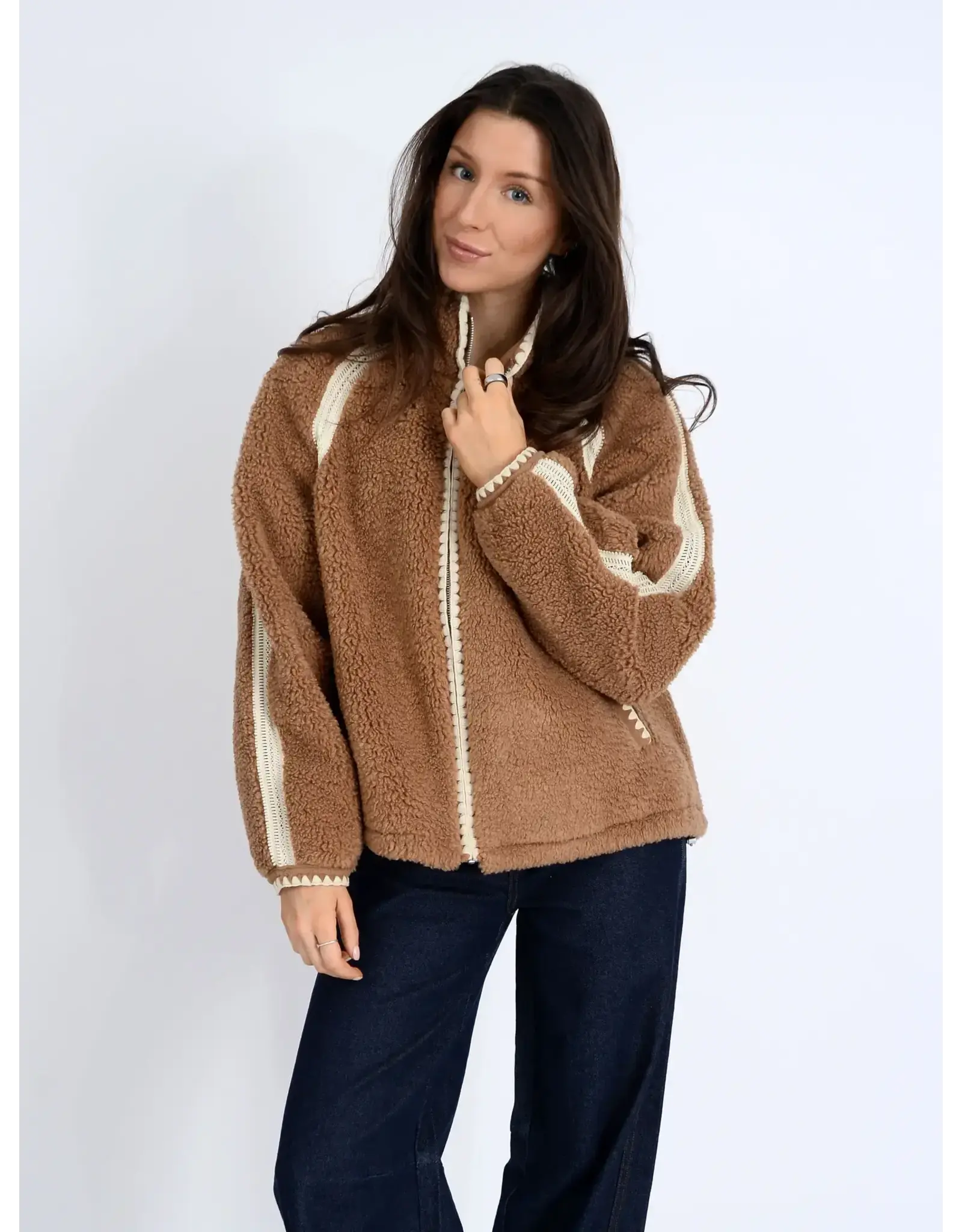RD Style RD Style - Nikita Sherpa Zip Front (Caramel)
