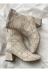 Django and Juliette Django & Juliette - Vian (Cream - Black stitch leather)