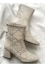 Django and Juliette Django & Juliette - Vian (Cream - Black stitch leather)