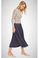 Sadie & Sage Sadie & Sage - Full of Charm Pleated Midi Skirt (Navy) Sadie & Sage Sadie & Sage - Full of Charm Pleated Midi Skirt (Navy)