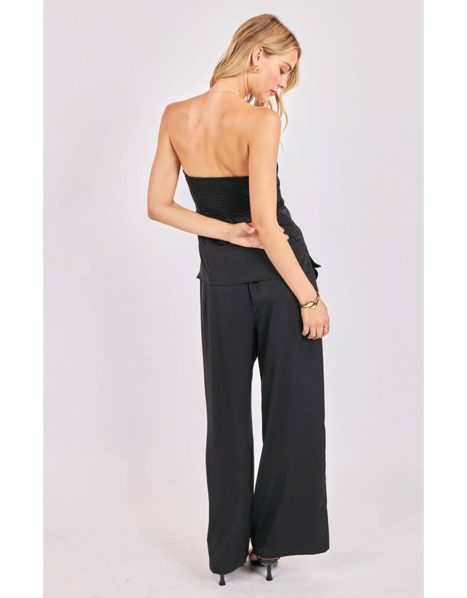 Sadie & Sage Sadie & Sage - Romy Satin Pleated Pant (Black)