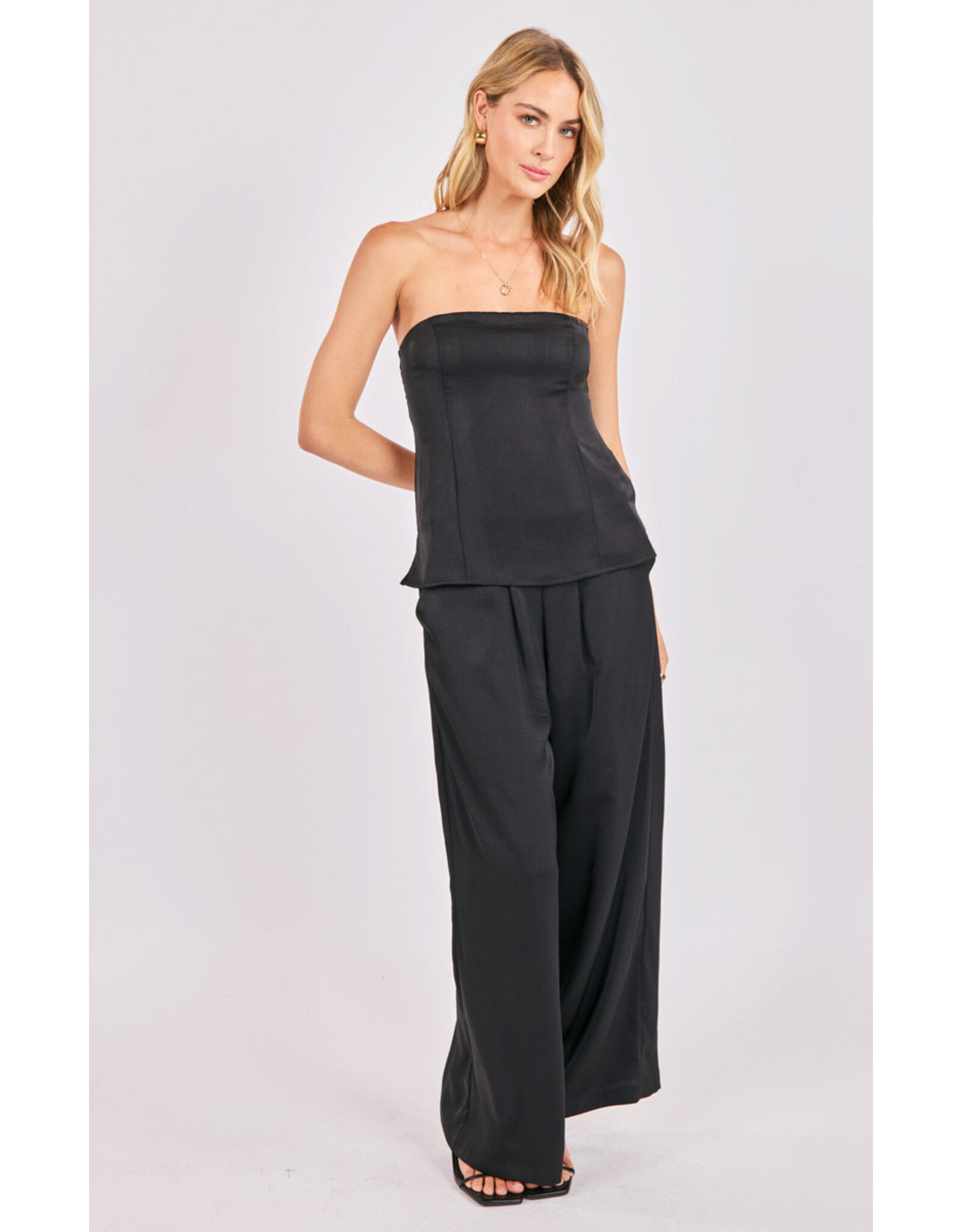 Sadie & Sage Sadie & Sage - Romy Satin Pleated Pant (Black)