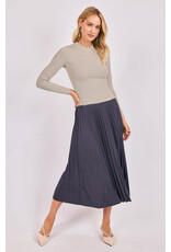 Sadie & Sage Sadie & Sage - Full of Charm Pleated Midi Skirt (Navy) Sadie & Sage Sadie & Sage - Full of Charm Pleated Midi Skirt (Navy)