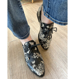 Django and Juliette Django & Juliette - Kotty (Black / Milk Floral Leather)