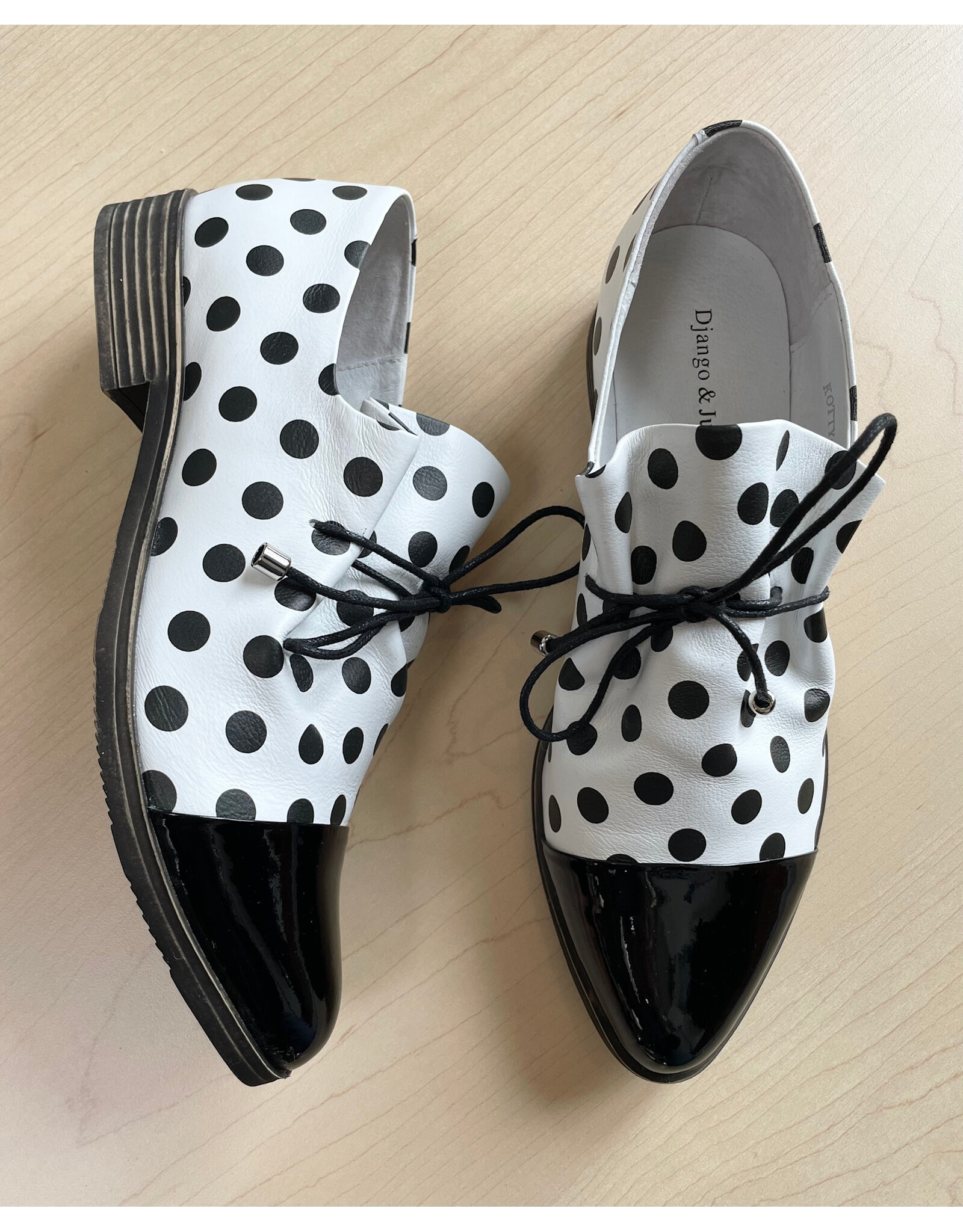 Django and Juliette Django & Juliette - Kotty (Blk - White & Blk Spot Patent Leather)