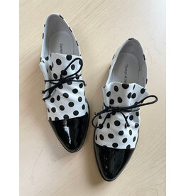 Django and Juliette Django & Juliette - Kotty (Blk - White & Blk Spot Patent Leather)