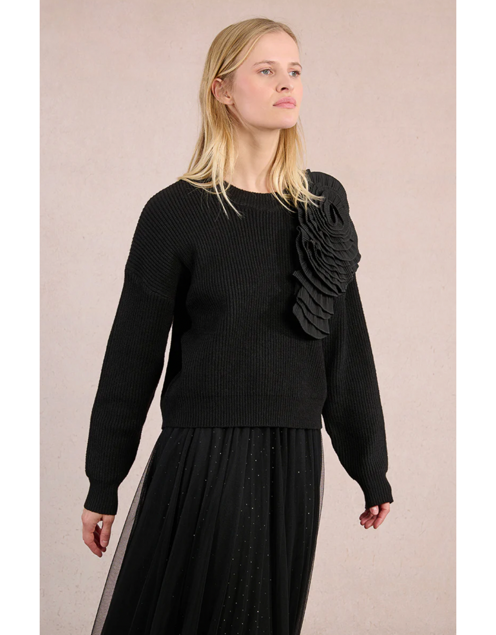Molly Bracken Molly Bracken -  Corsage Sweater (Black)