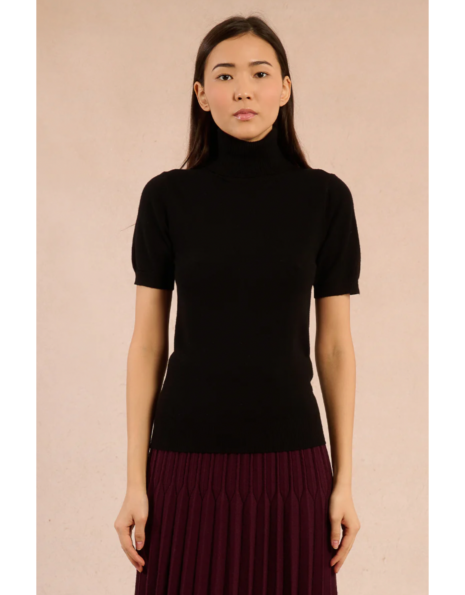 Molly Bracken Molly Bracken - Short Sleeve Turtleneck Sweater (Black)