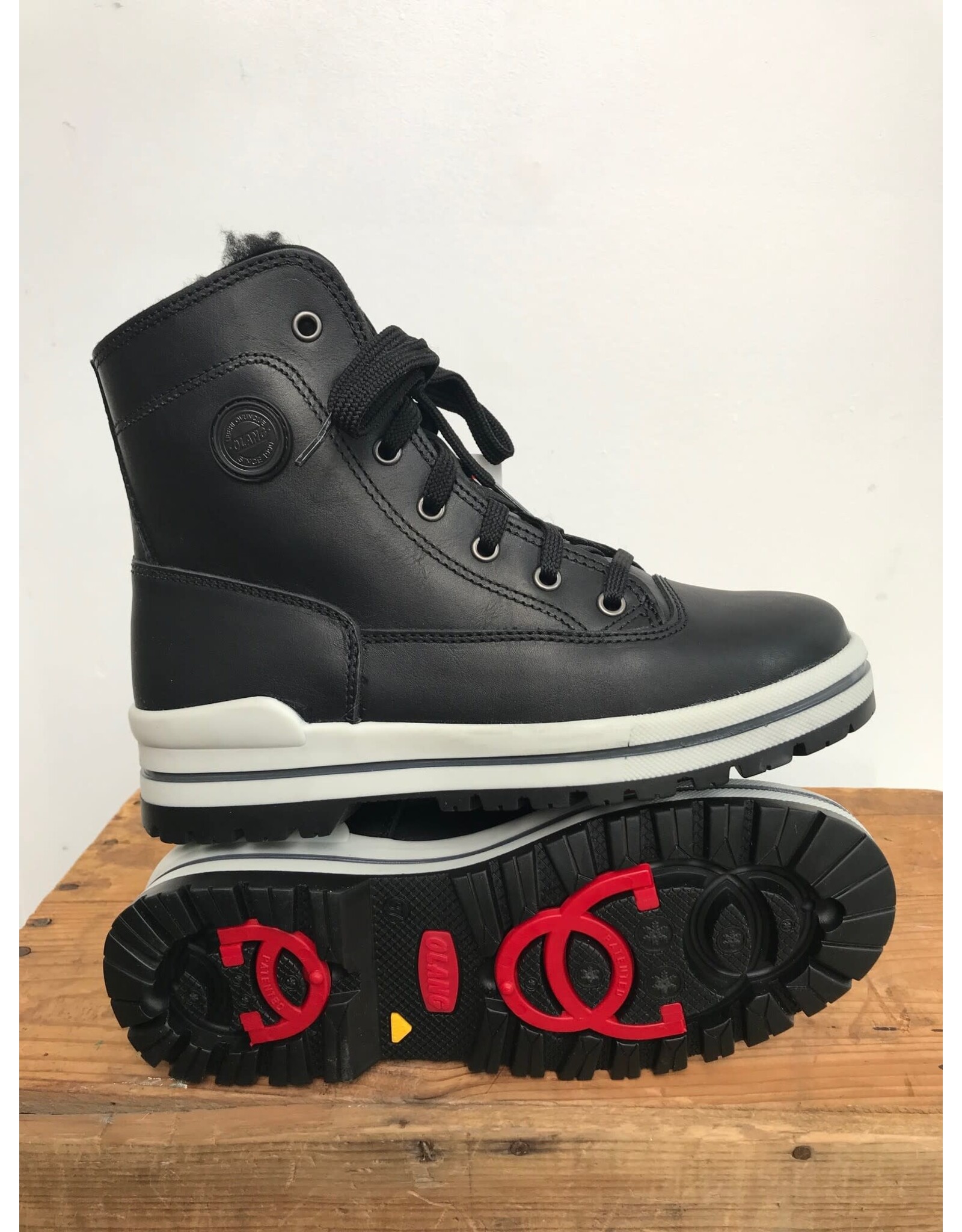 Olang Olang - Rita lace up winter boot (black)