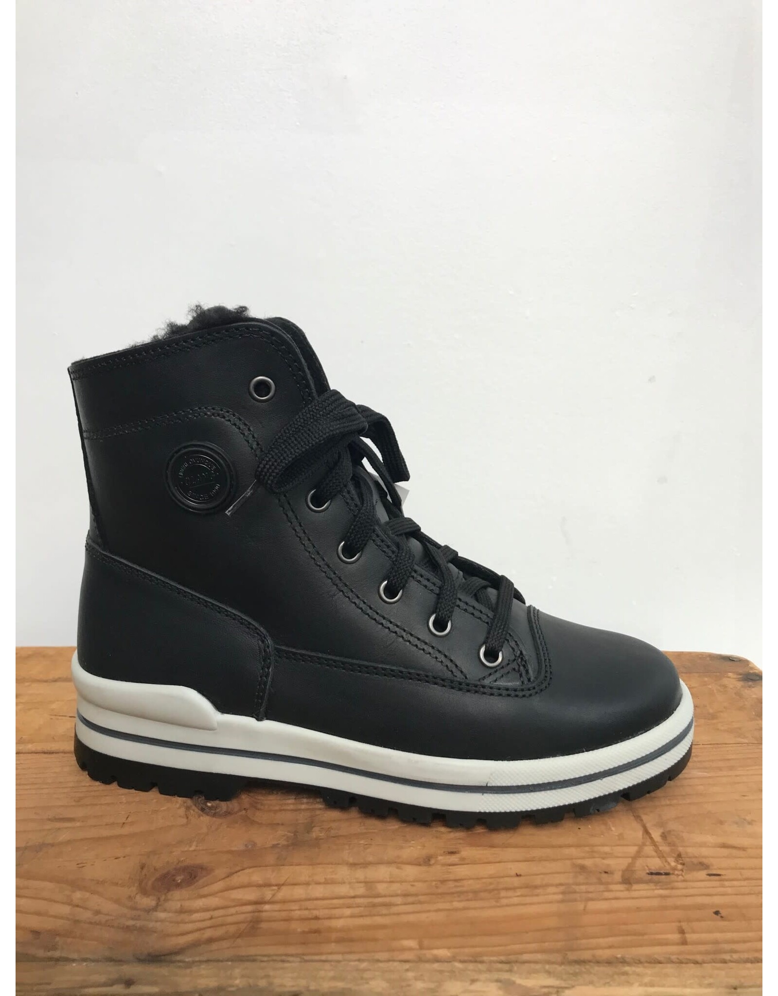 Olang Olang - Rita lace up winter boot (black)