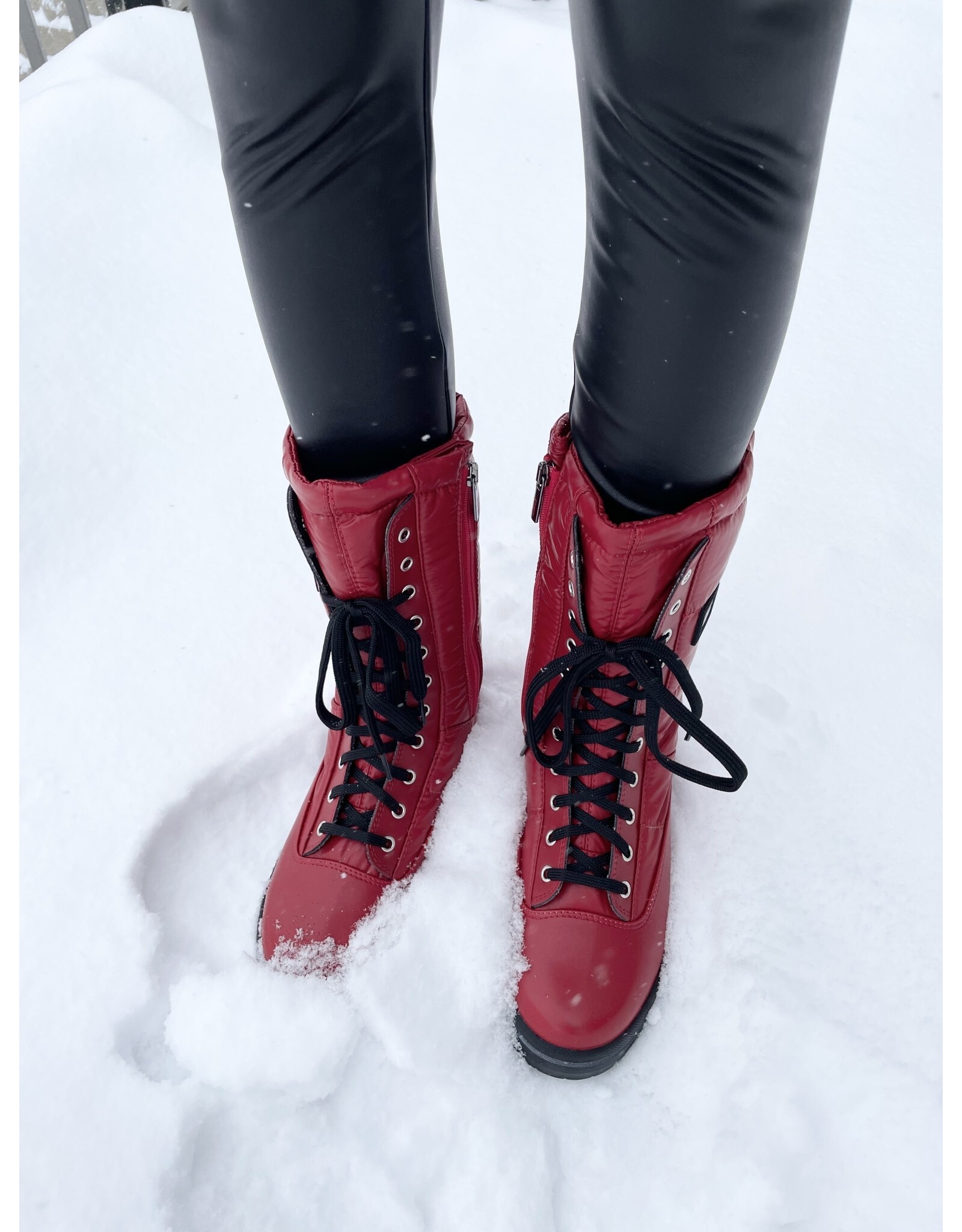 Olang Olang - Glamour Cleated Boots (Red)