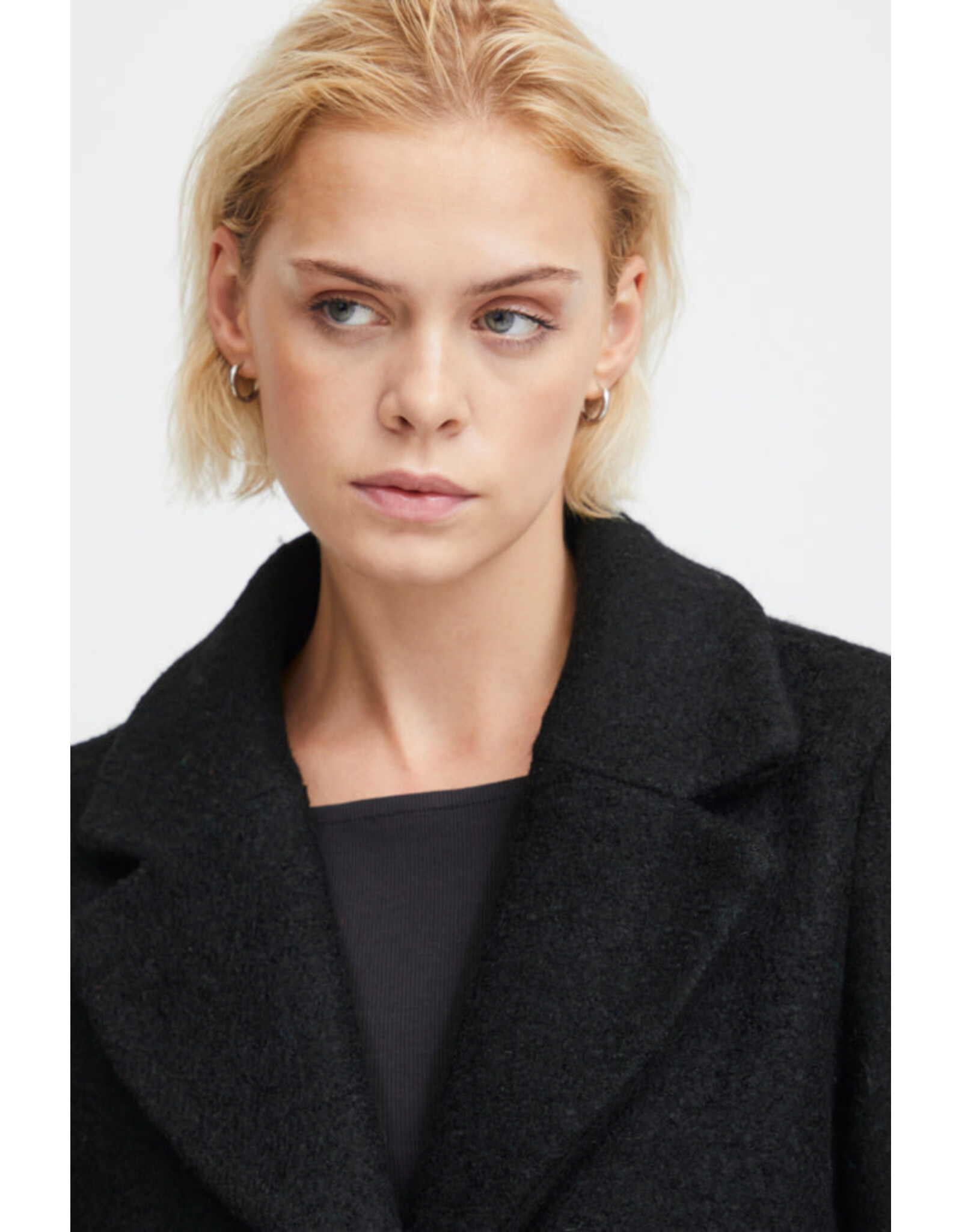 ICHI ICHI - Stipa Jacket (Black)