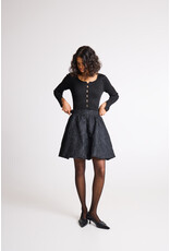 ICHI ICHI - Kilua Skirt (Black)