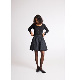 ICHI ICHI - Kilua Skirt (Black)