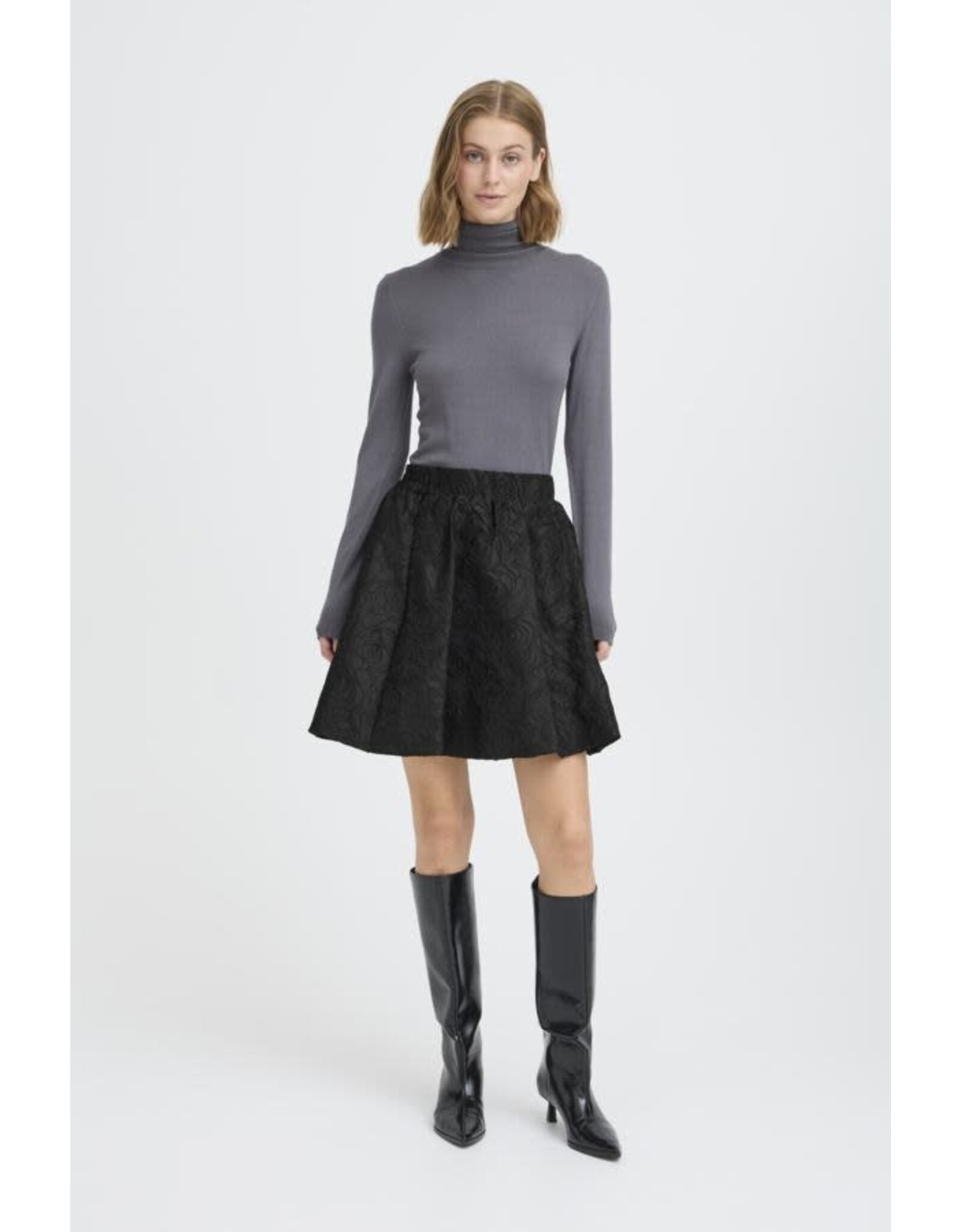 ICHI ICHI - Kilua Skirt (Black)