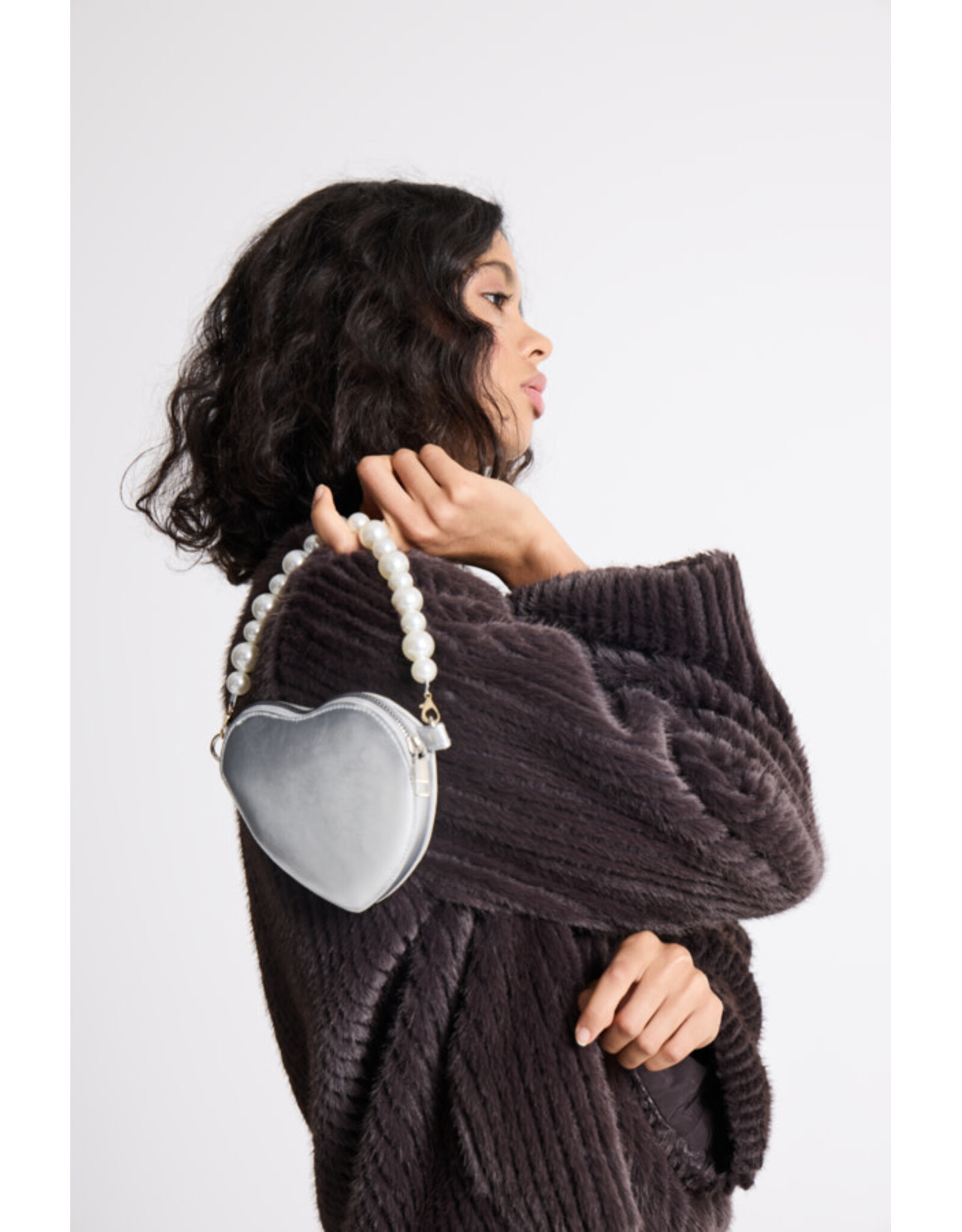 ICHI ICHI - Betina Heart Shaped Bag (Silver)