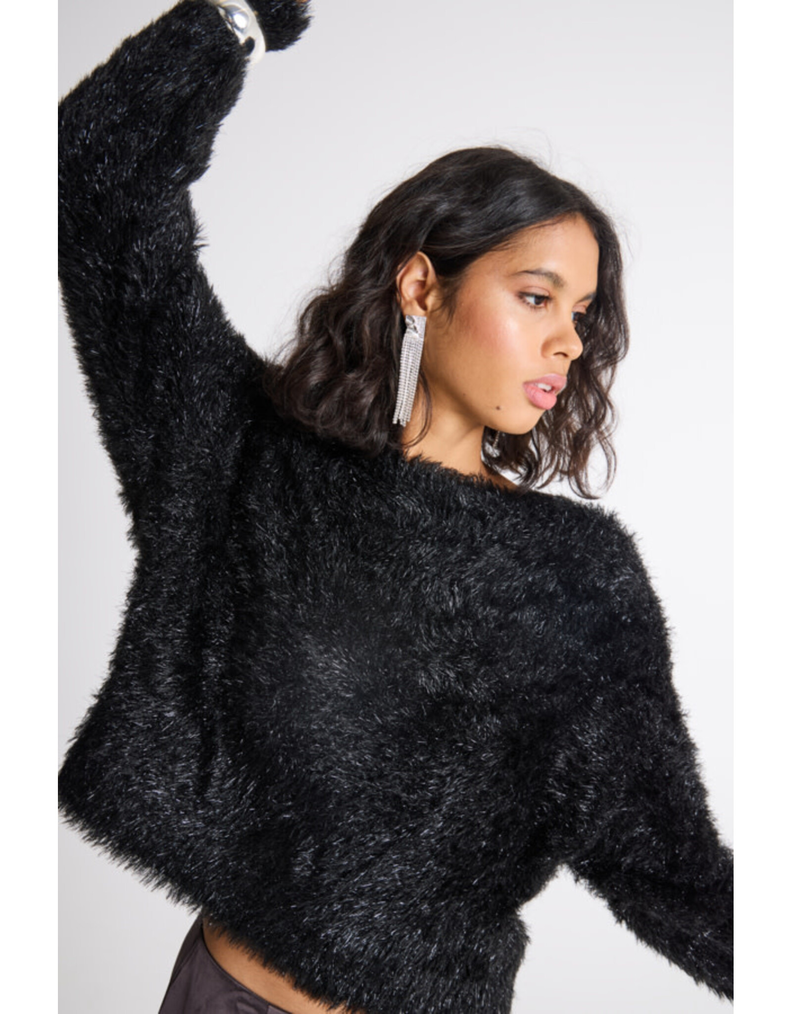 ICHI ICHI - Bliza Pullover (Black)