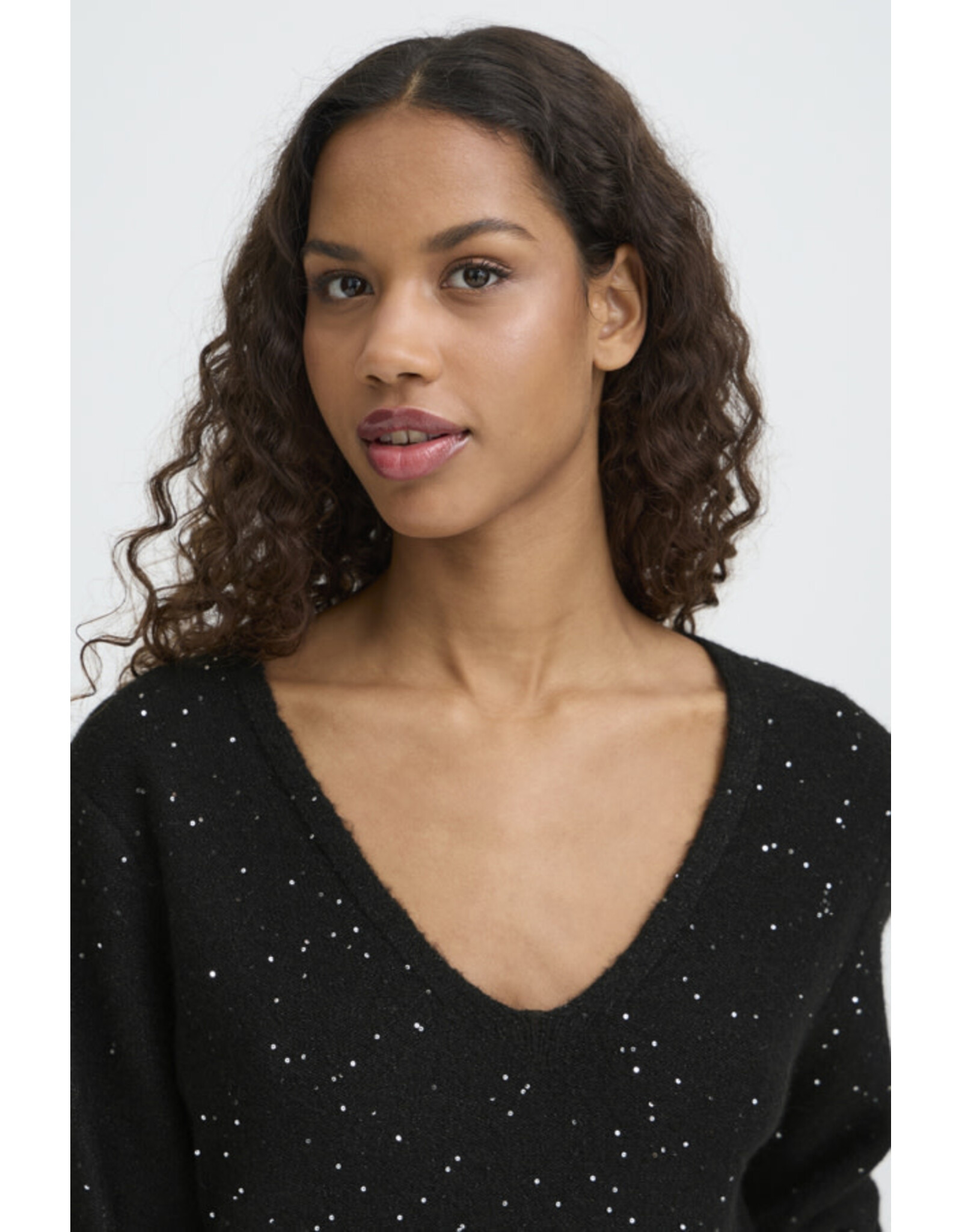 ICHI ICHI - Damian Pullover (Black)