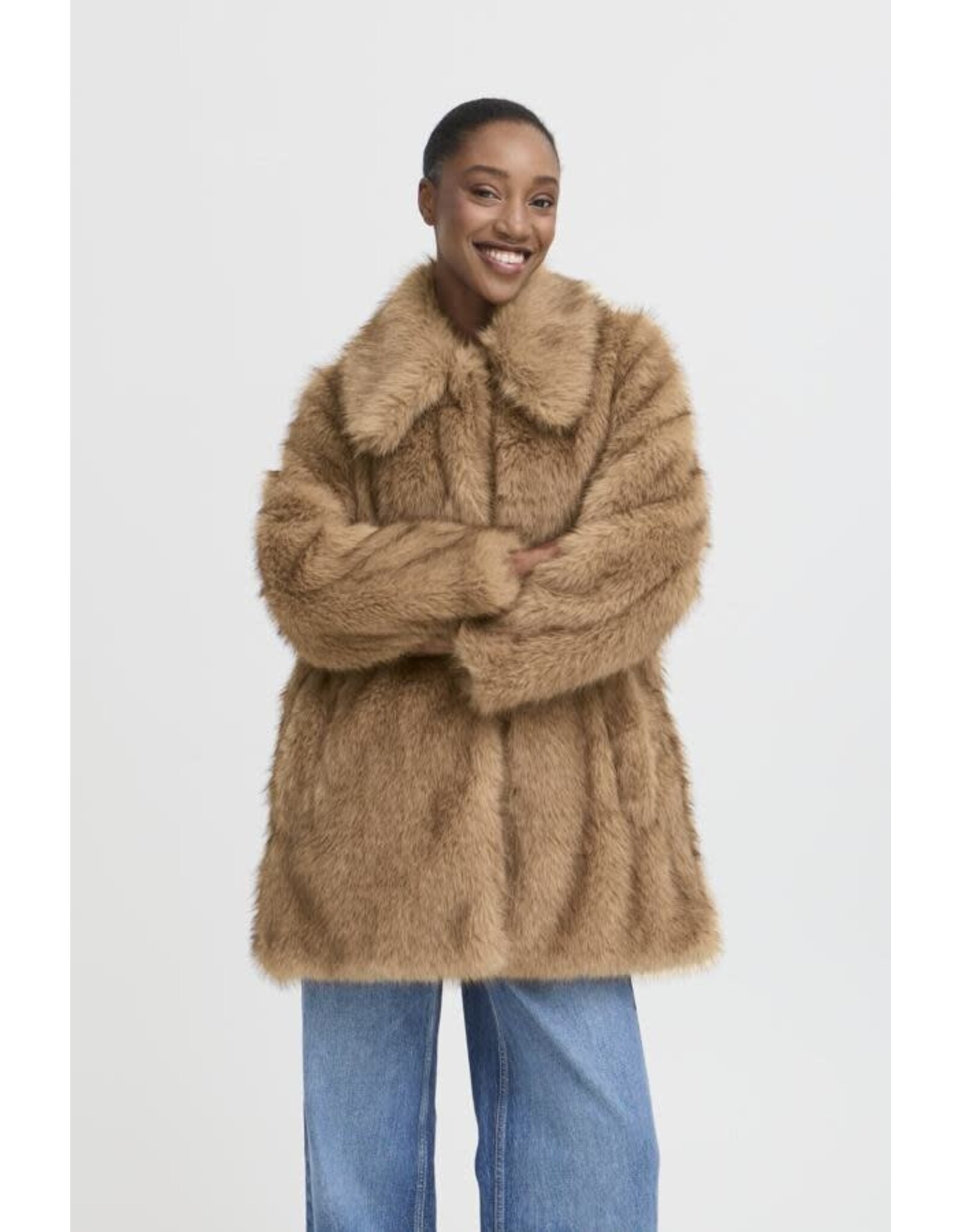 b.young b.young - Kaja Faux Fur Coat (Tiger's Eye)