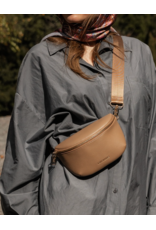 Louenhide Louenhide - Austin Sling Bag (Mocha)