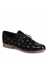 Django and Juliette Django & Juliette - Kotty (Black / Black Dot Patent Suede)