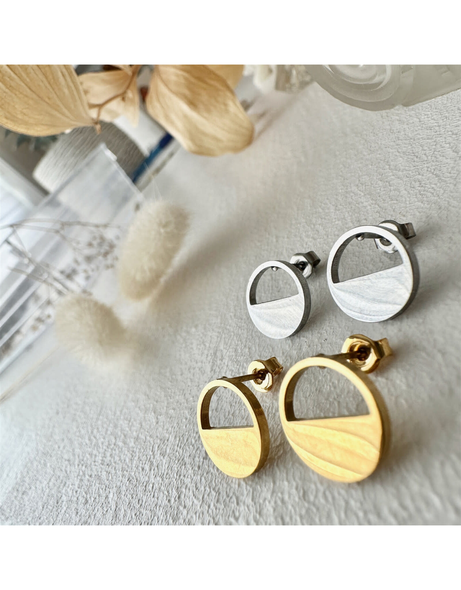 Pika & Bear Pika & Bear - "Horizon" Silhouette Stud Earrings