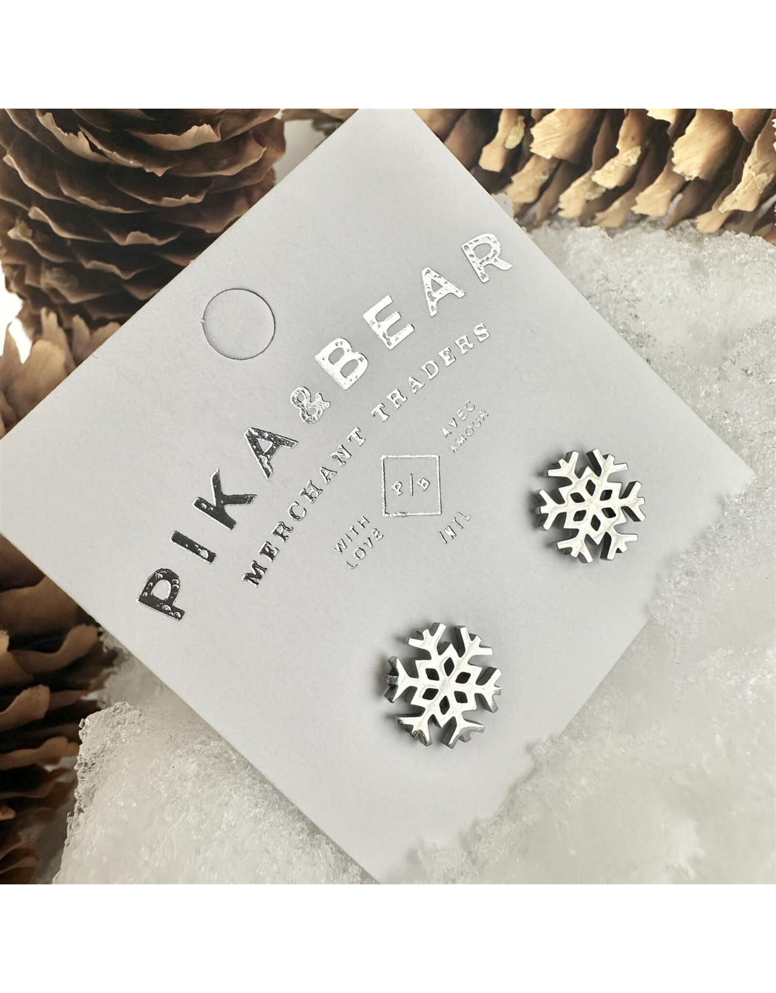 Pika & Bear Pika & Bear - "Neige" Snowflake Stud Earrings