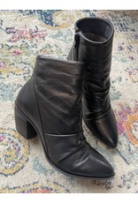 Miz Mooz Miz Mooz - Jeanie (Black)