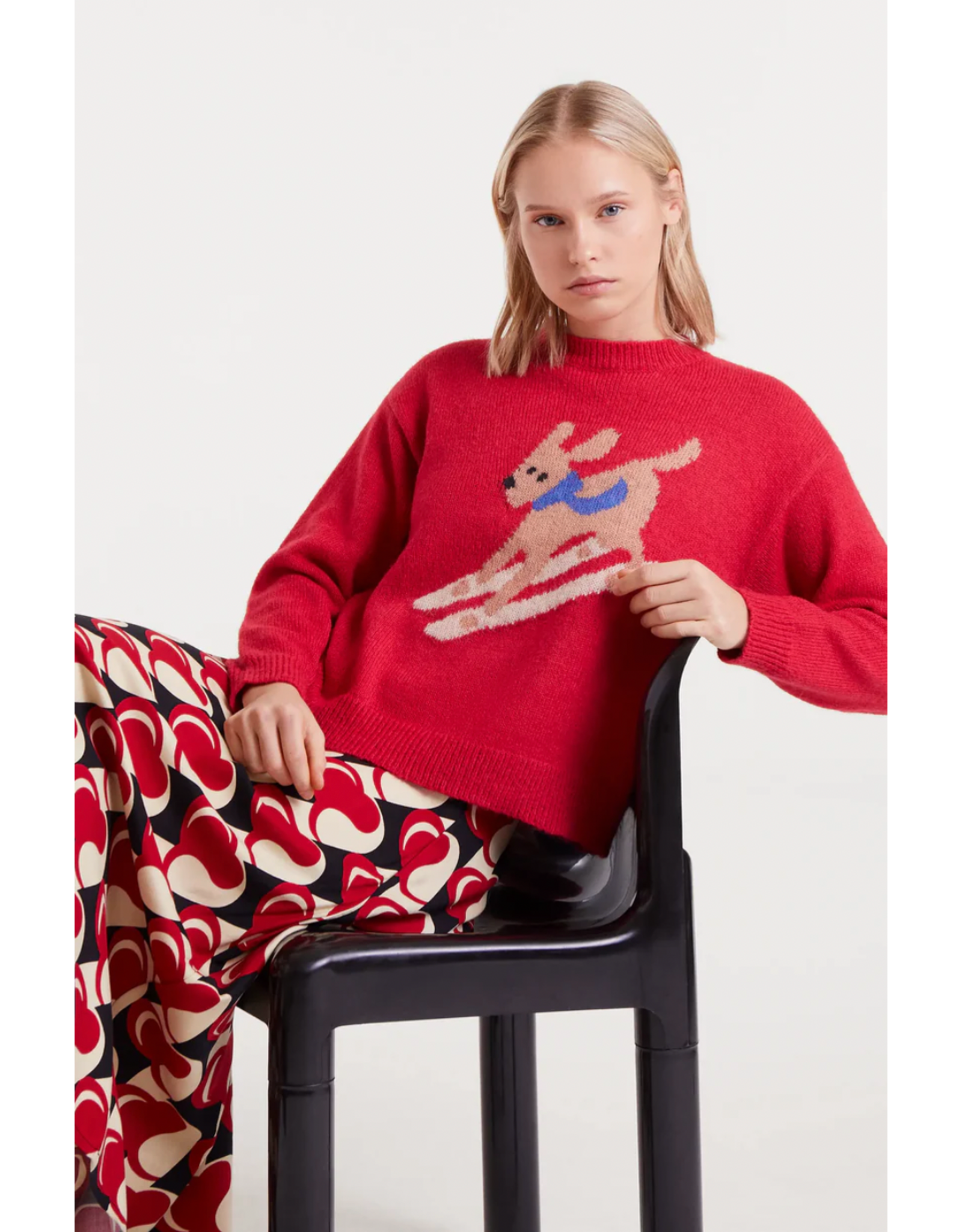 Compania Fantastica Compania Fantastica - Skiing Dog Jumper Jacquard (Red)