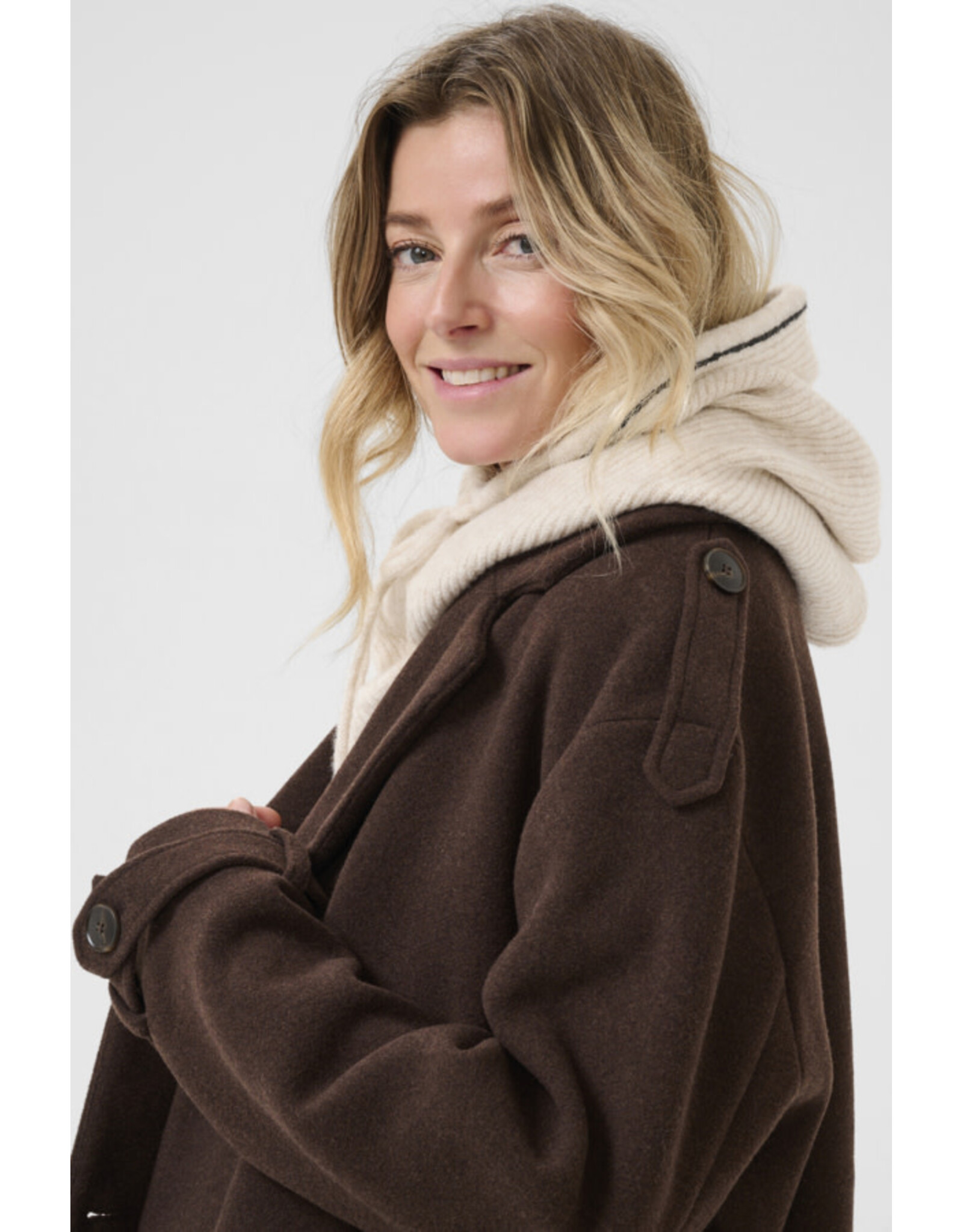 Cream Cream - Taya Big Knit Hood (Ancient Scroll)