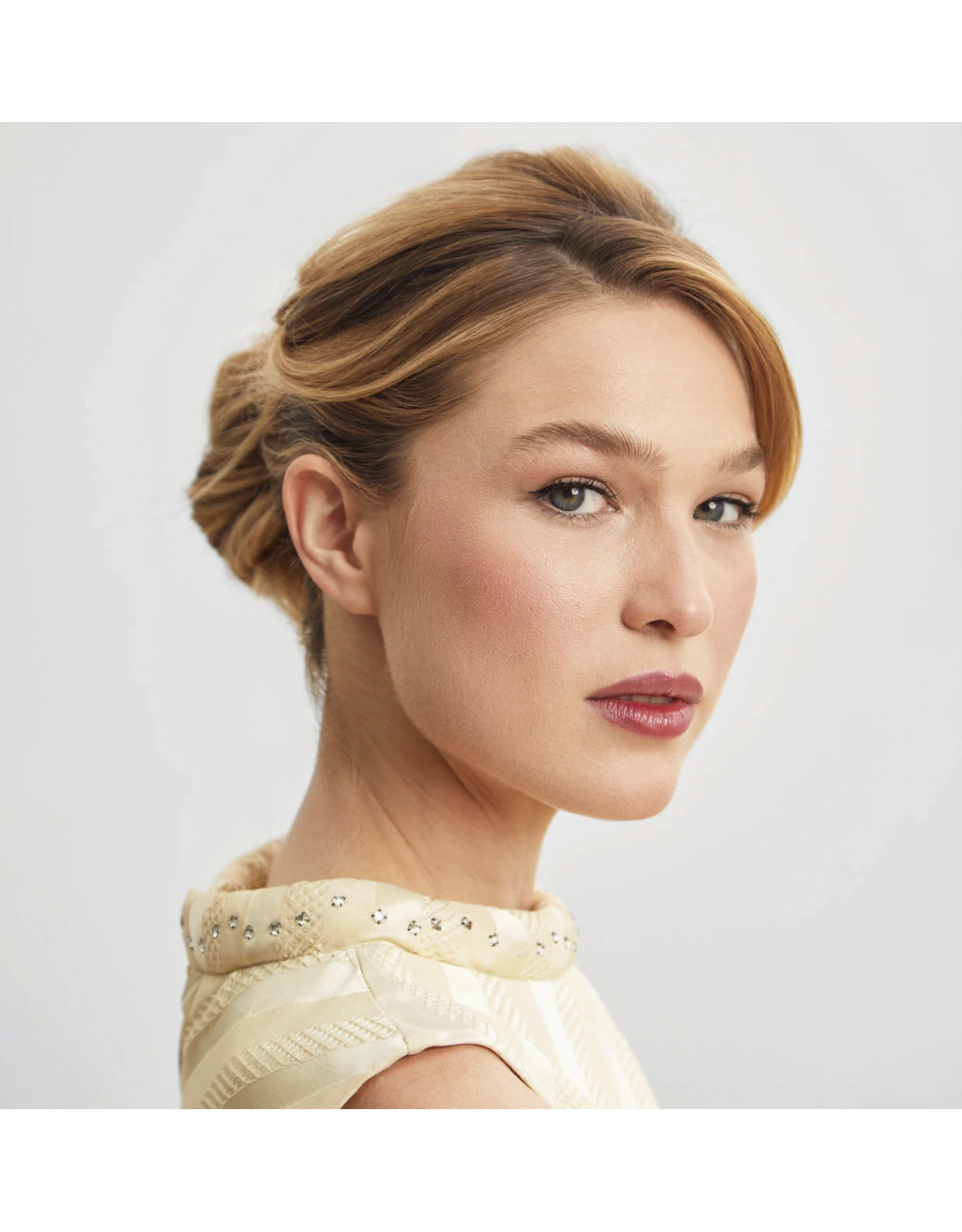 kitsch Kitsch - Open Shape Claw Clip - Gold