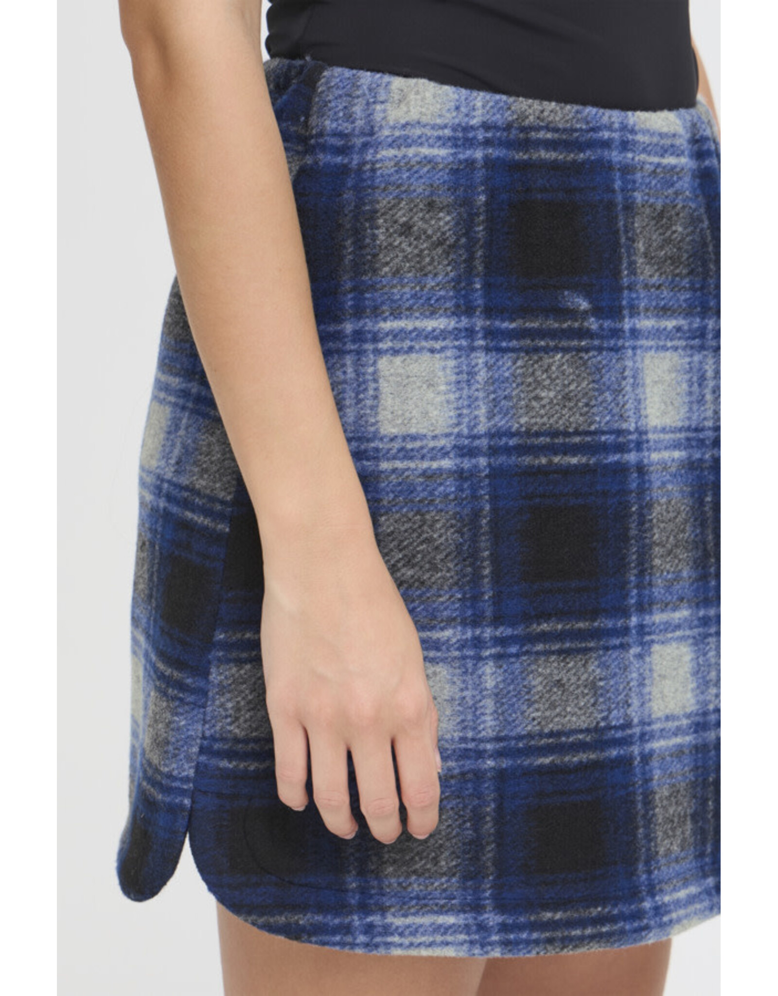 ICHI ICHI - Wooly Check Skirt (Navy Peony)