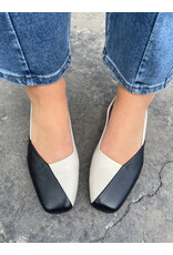 Django and Juliette Django & Juliette - Bavari (Black Almond Leather)