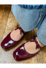 Django and Juliette Django & Juliette - Mostly (Wine Patent Leather)